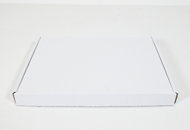 White Postal Boxes - 222 x 160 x 20mm Image 3