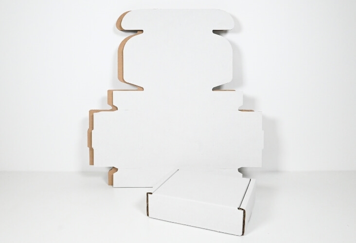 White Postal Boxes - 152 x 127 x 44mm Image 6