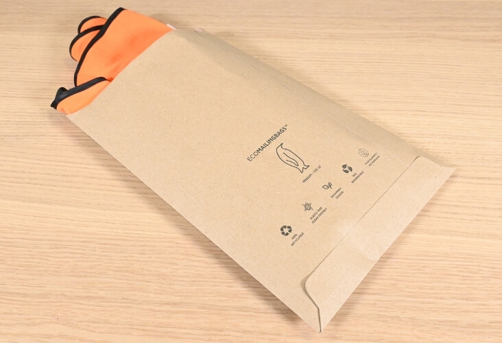 Paper Mailing Bags - Priory Elements EcoMailingBags™ - Letterbox Friendly - 300 x 190 x 25mm - Penguin Image 3