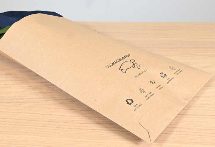 Paper Mailing Bags - Priory Elements EcoMailingBags™ - Letterbox Friendly - 353 x 223 x 25mm - Sea Turtle Image 3