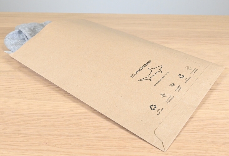 Paper Mailing Bags - Priory Elements EcoMailingBags™ - Letterbox Friendly - 410 x 260 x 25mm - Hammerhead Shark Image 3