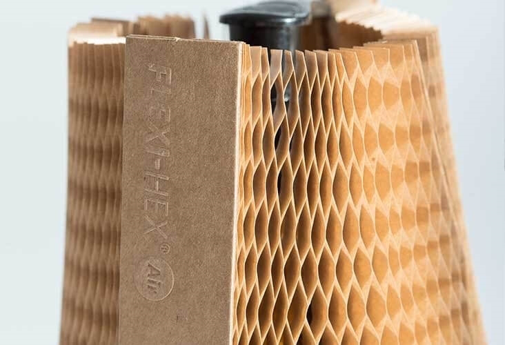 Image of 25 x 100mm Flexi-Hex® Air Sleeves - Kraft - 100 Sleeves