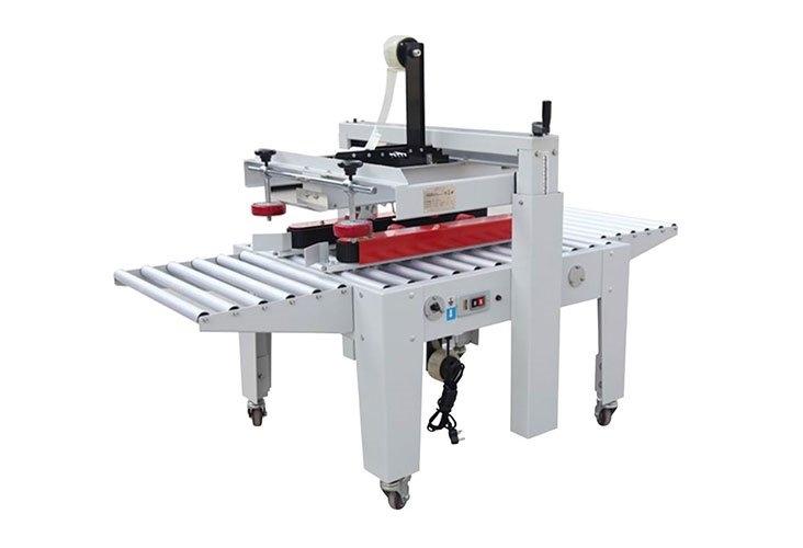 Semi-Auto Uniform Case Taper - Side Belt Driven image