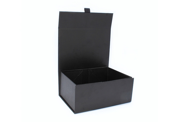 Black Magnetic Gift Boxes - 220 x 160 x 95mm - 2
