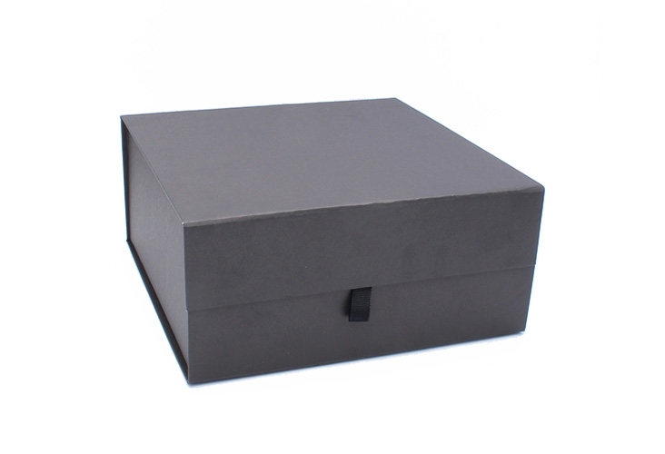 Black Magnetic Gift Boxes - 250 x 250 x 120mm