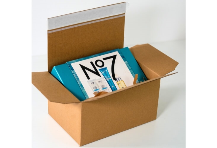 Ecommerce Boxes - 235 x 165 x 130mm Image 3