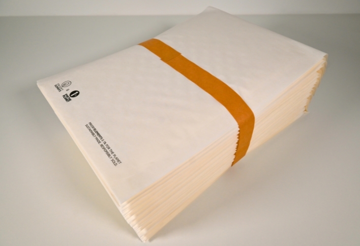 White Padded Envelopes - 220 x 340mm Image 5