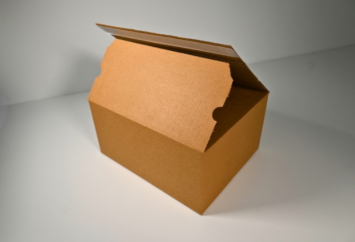 Ecommerce Postal Box - 260 x 220 x 130mm Image 2
