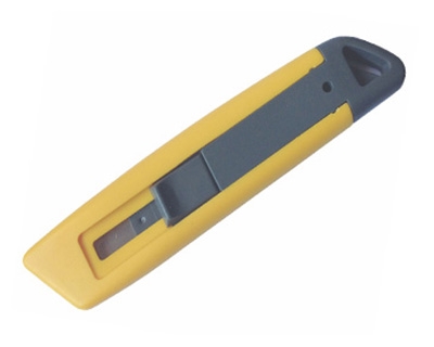 Auto Retract Safety Cutter - Left Handed