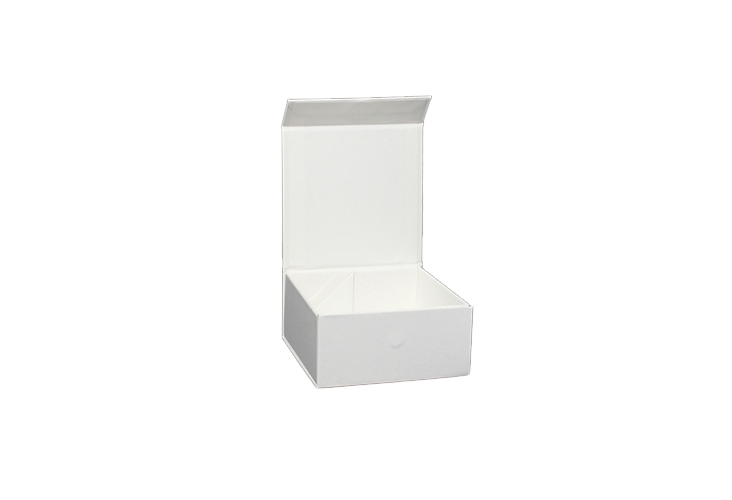 White Magnetic Gift Boxes - 100 x 100 x 50mm Image 2