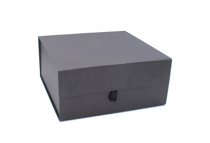 Image of Black Magnetic Gift Boxes - 250 x 250 x 120mm - 12 Boxes