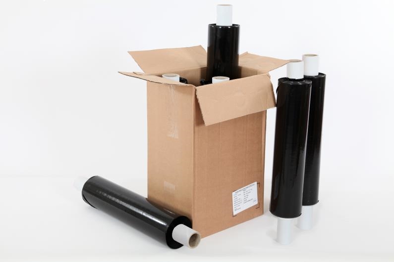 400mm x 300m x 17mu Extended Core Pallet Wrap - Black Image 2