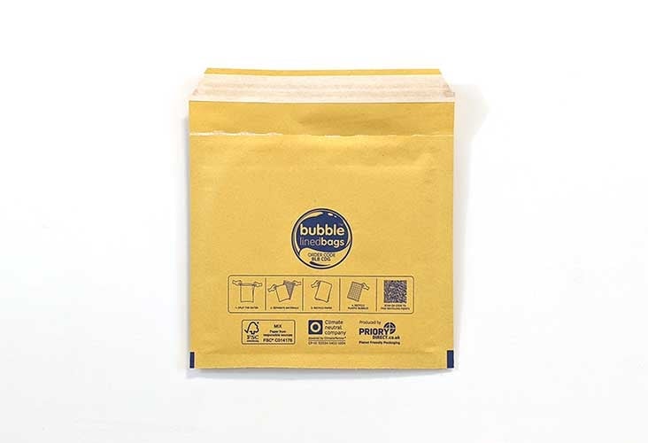 180 x 160mm - CD Size Bubble Lined Bags - Gold